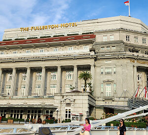 Private customized Singapore city tour showcasing Marina Bay Sands and Gardens by the Bay