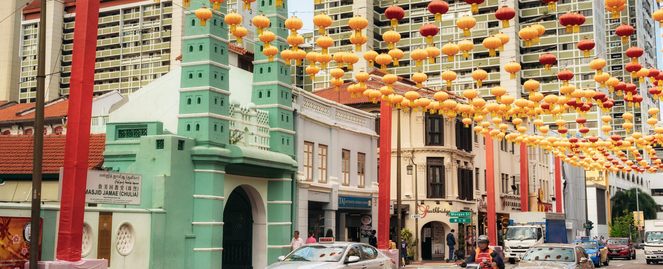 Chinatown Heritage Tour in Singapore: A Cultural Walking Guide